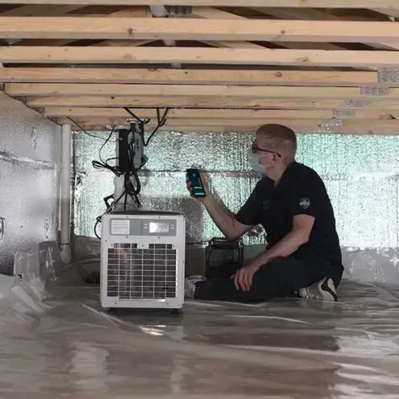 Crawl Space Water Removal Service in Gladeview, FL